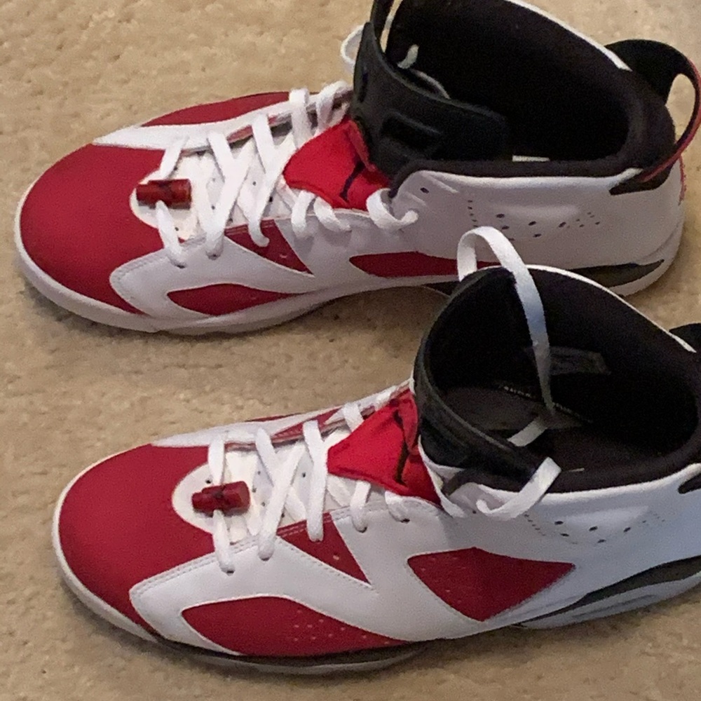 Jordan 6 Retro